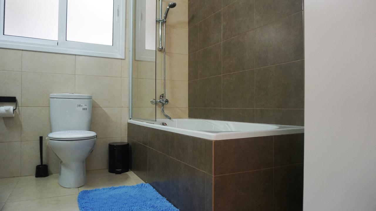 Lazuli City Seaview Apartment 34 Larnaca Eksteriør billede
